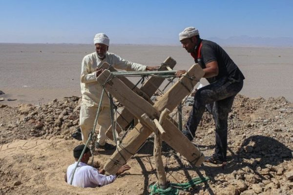 «معبد زیرزمینی»؛ از جهاد مقنی‌ها تا نگاه رهبر انقلاب