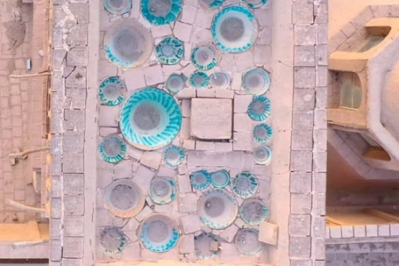 پاسخ معماری کهن به عطش پرندگان بر فراز آسمان