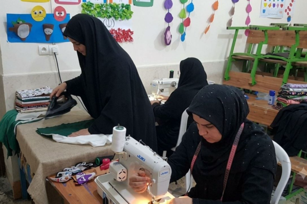 سفر ۱۰۰۰ کیلومتری یک خیاط‌خانه برای خدمت به زائران آقا